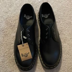 Dr martens elastic oxfords men’s size 11
